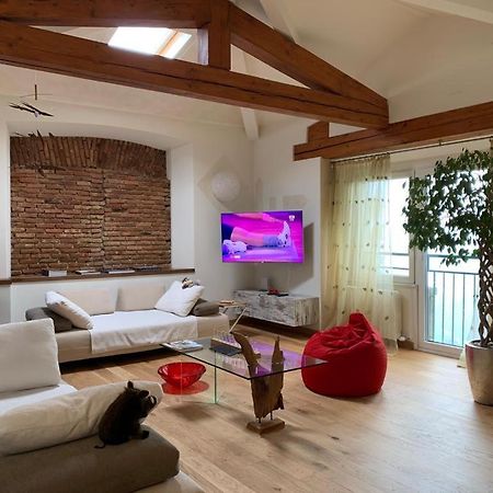 布鲁纳特The Cherry Garden House Loft Lusso公寓 外观 照片